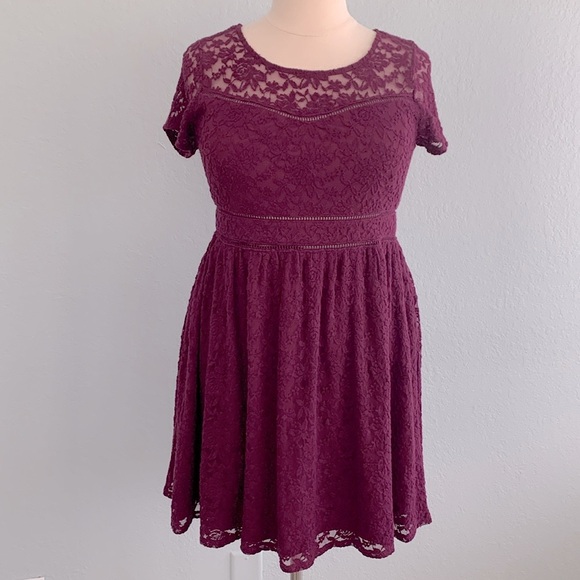 Torrid Lace Scoop Neck Skater Dress - Picture 4 of 15